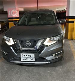 نيسان إكس تريل